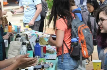 Companies That Have Jobs For 14- and 15-Year-Olds