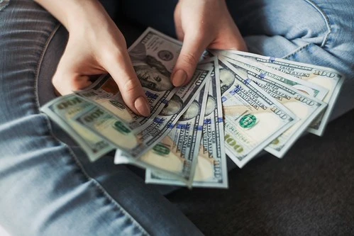 Checking & Savings Accounts: What’s the Difference?