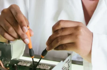 10 Green Economy Jobs That Don’t Require a Four-Year Degree