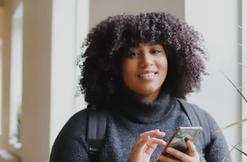 Seasonal Jobs in 2025! Here’s Who’s Hiring This Holiday Season