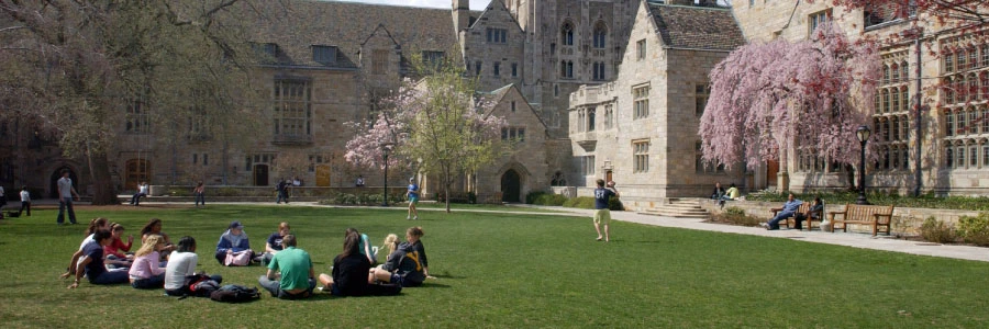 College Dorm Packing List! Things to Take to College Freshman Year!